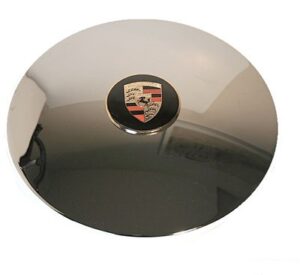 DISC BRAKE HUBCAP WITH CREST